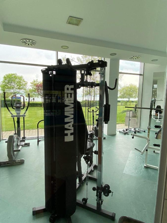 Club218 The Sunset - Wellness Apartment Шиофок Экстерьер фото